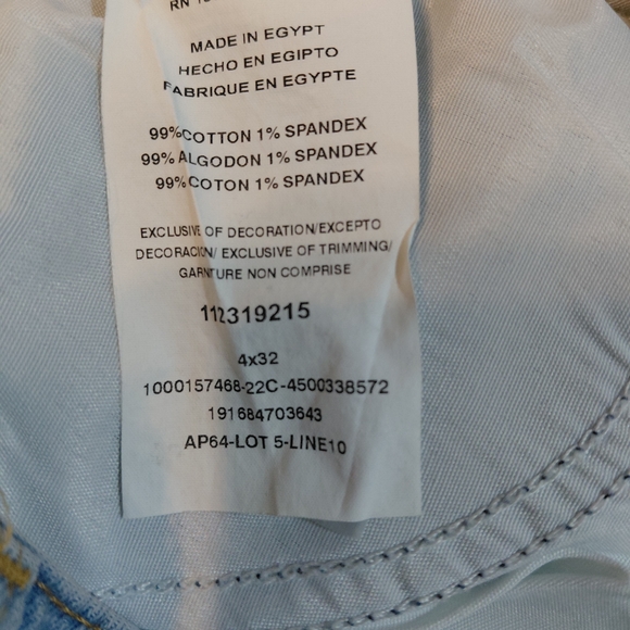 NWT Wrangler High Rise Bold Boot Jeans Light Wash Distressed Size 4 27x32 - Picture 6 of 7